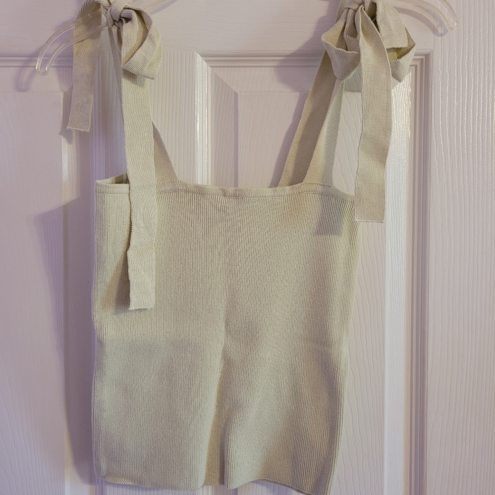 Forever 21 sweater tank top